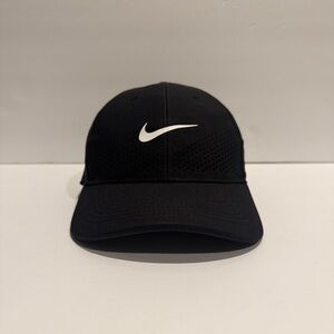 Nike Dri-FIT ADV Structured Swoosh Cap